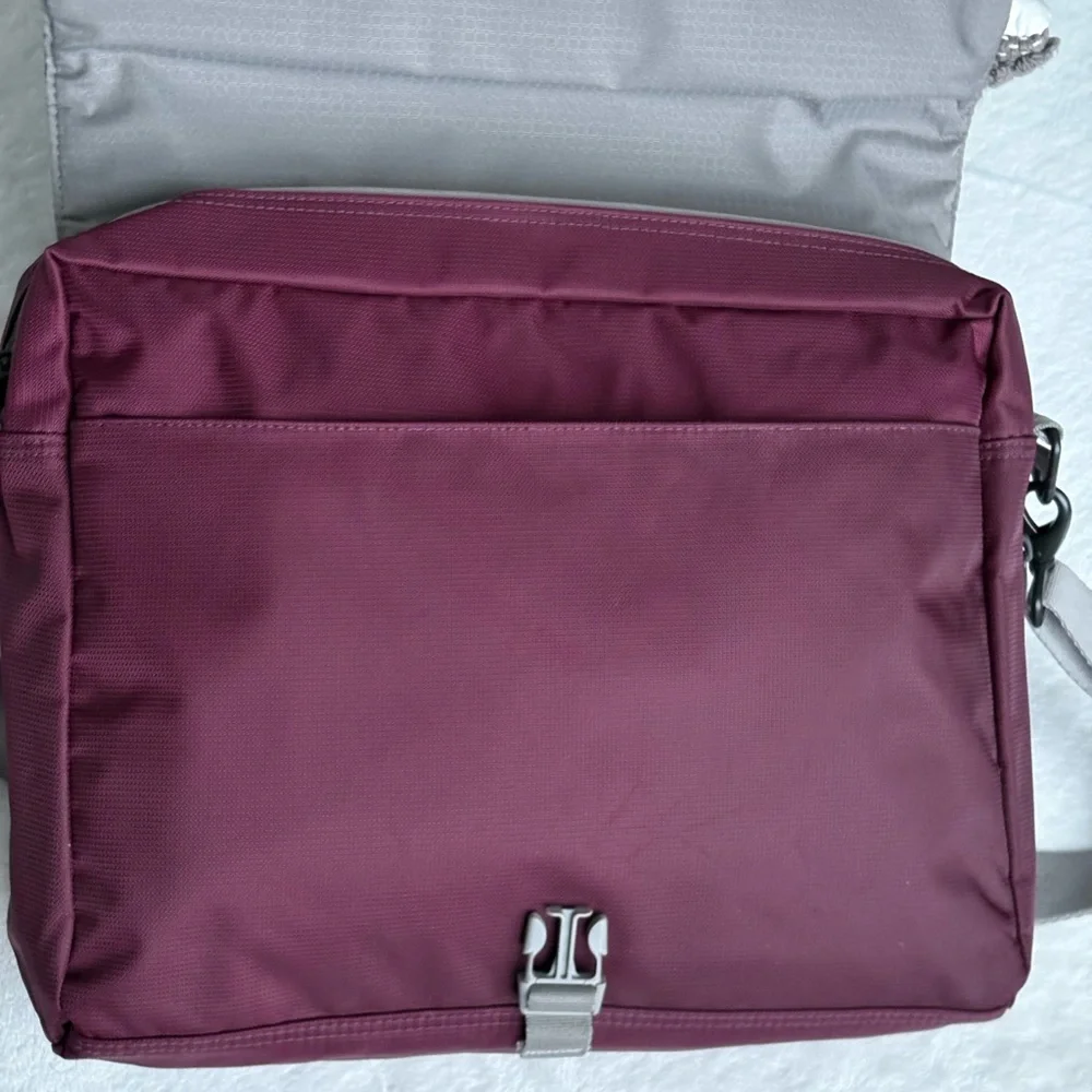 NWOT - Vintage Skyway 